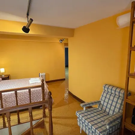 Casa Grande En Casco Historico Santander