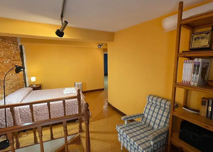 Casa Grande En Casco Historico Santander